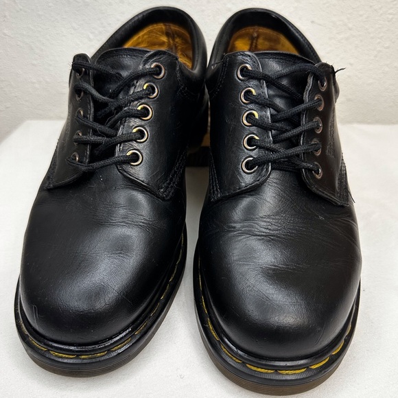 Dr. Martens- 8053 Vintage Made in England Black Leather Oxford main image 8
